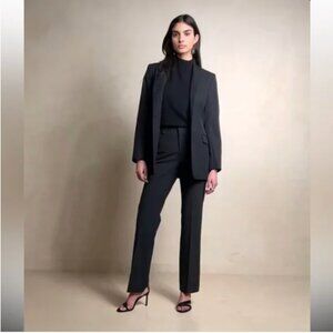 Banana Republic Logan Pant - Red - 8 - Like New